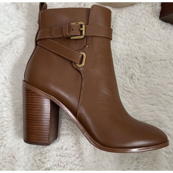 Michael Kors boots  Aldridge Leather Ankle 7 women - NEW Brown Camel Color - Picture 1 of 9